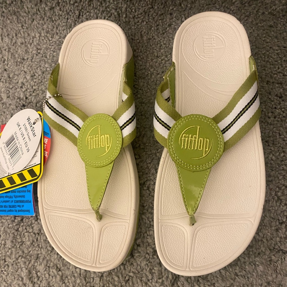 Fitflop WalkStar sandals NWT sz 8 green